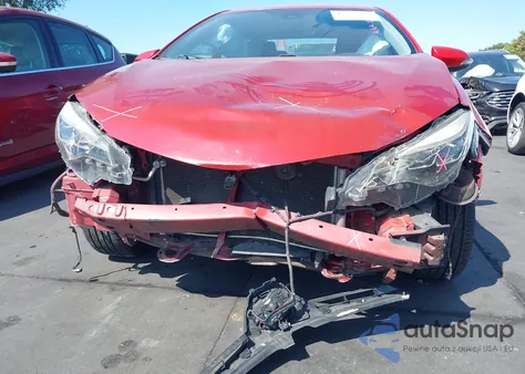 2018 Toyota Corolla Se z USA, uszkodzony, nr VIN 2T1BURHE7JC111170